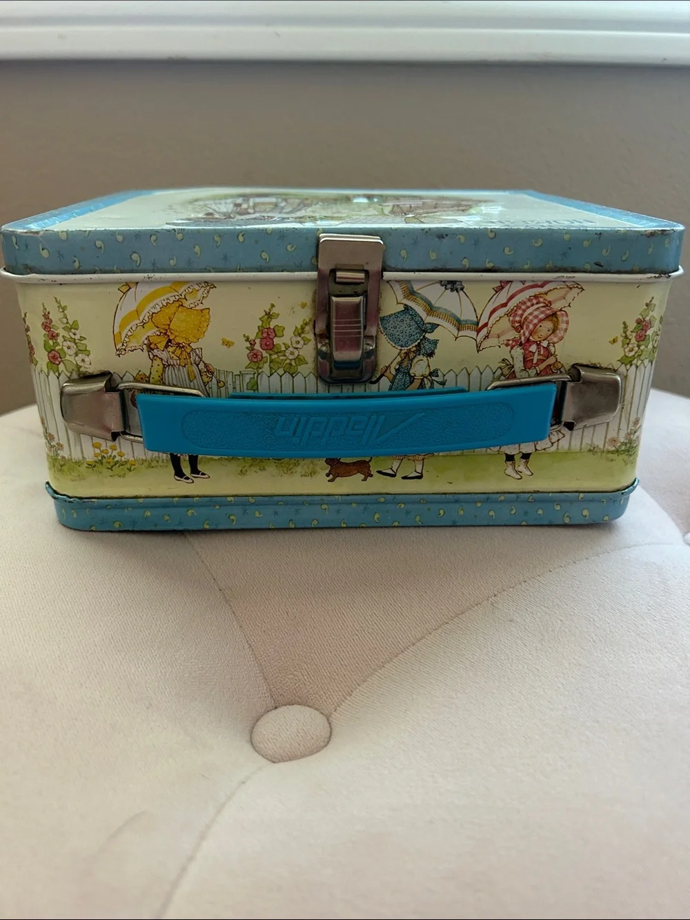Holly Hobbie vintage tin